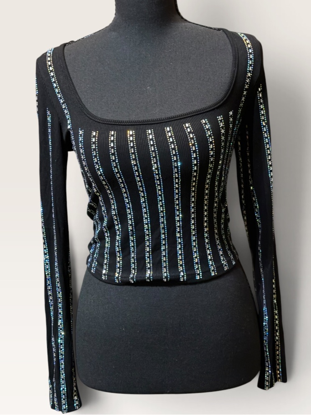 Muy Muy Fancy Collection Black Rhinestone Striped Long Sleeve Top S⁠